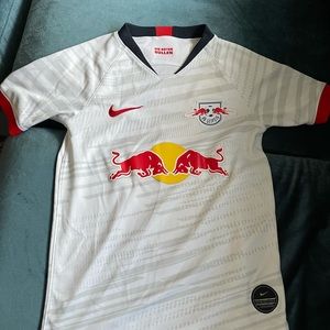 Youth Tyler Adams Red Bull Leipzig Jersey youth small.  Nike
